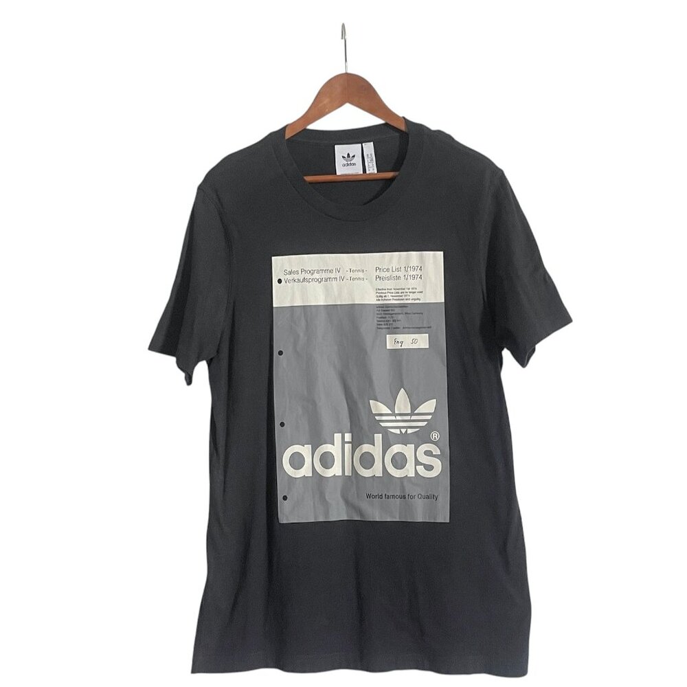 Young Adult Men's Short Sleeve Vintage-Inspired Adidas Unique Graphic Tee Size M